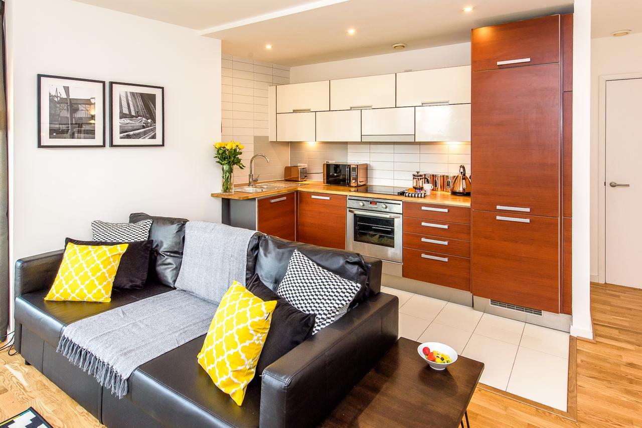Approved Serviced Apartments Skyline Манчестер Экстерьер фото