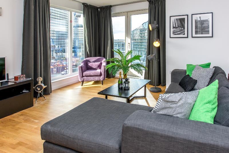 Approved Serviced Apartments Skyline Манчестер Экстерьер фото