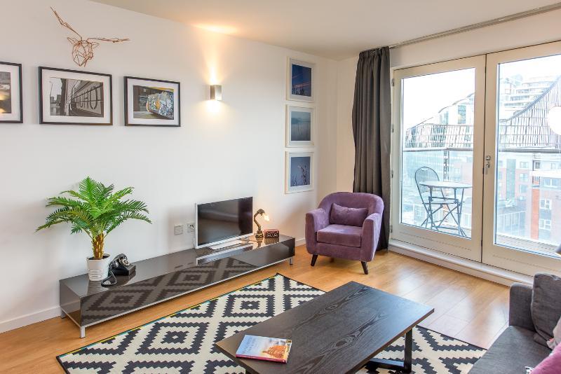 Approved Serviced Apartments Skyline Манчестер Экстерьер фото