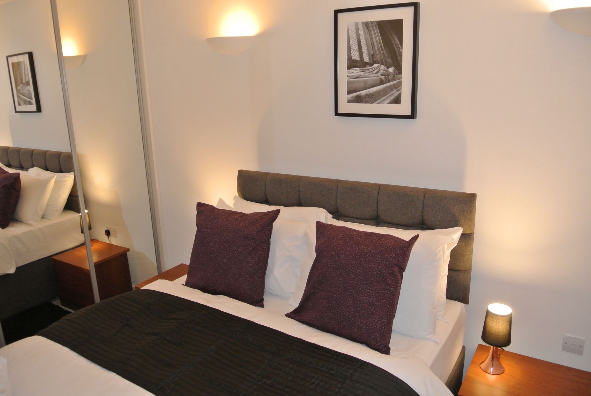 Approved Serviced Apartments Skyline Манчестер Экстерьер фото